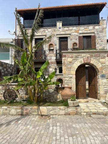 Ionia Liberty Stone Hotel Foça Bagian luar foto